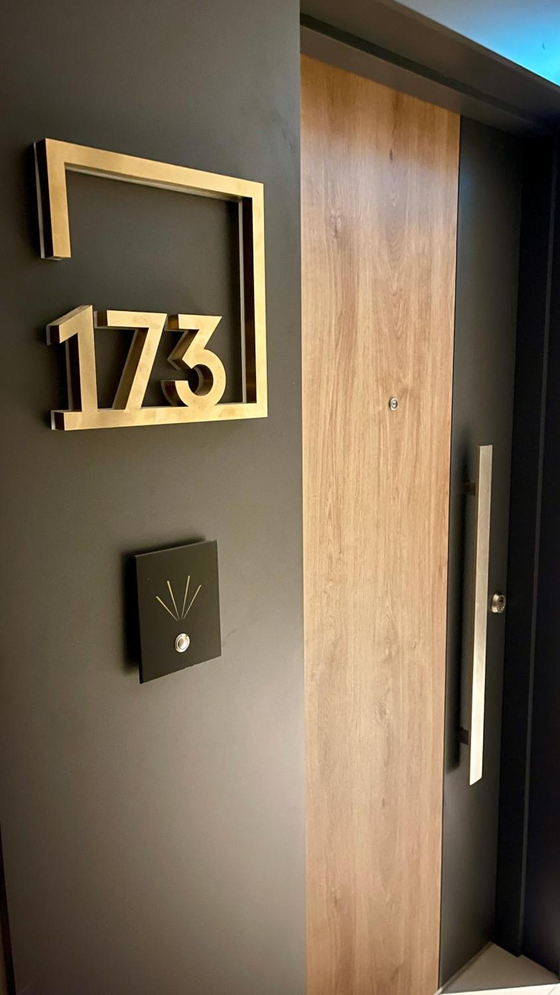 Diamond Of Skopje Luxury Apartment 18Th Floor Exterior photo