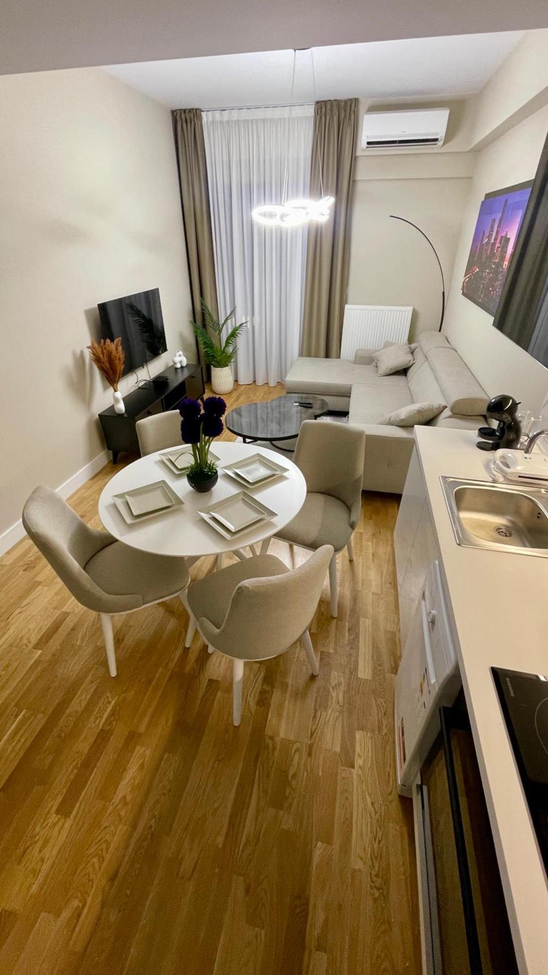Diamond Of Skopje Luxury Apartment 18Th Floor Exterior photo